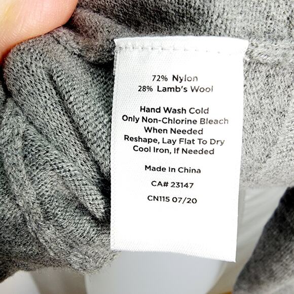 Talbots Gray Wooly Sheep Crewneck Long Sleeve Women's Sweater Size XS NEW - Picture 9 of 12